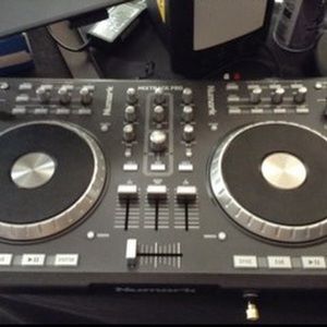 Meet your Posher, Abraham